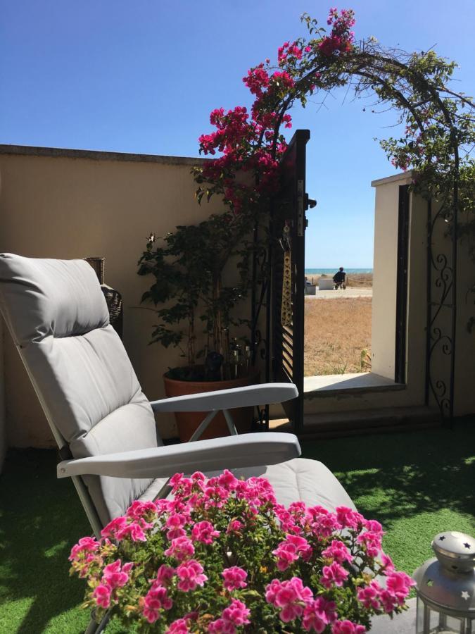 Beach Flat With Garden Кастельдефельс Экстерьер фото